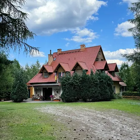 Nad Stawami بيت ضيافة *